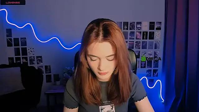 Freechat liana_kisses on StripChat