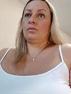 Freechat Liana_MilfHot on StripChat