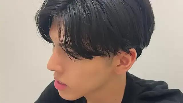 Lio_kun on StripChat