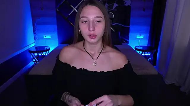 LioraFox on StripChat