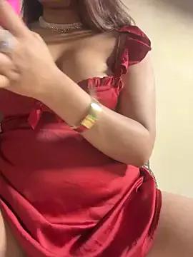 Lisa_richards on StripChat