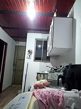 lombarlana-89 on StripChat