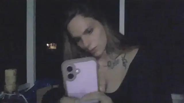 Loukoumonte on StripChat