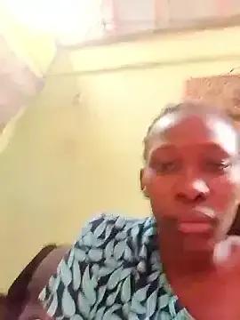 LOVELY-2BERRY on StripChat