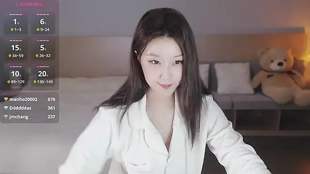 Lucky-baby on StripChat