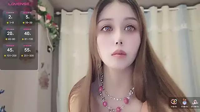 Lucky-xiuxiu on StripChat