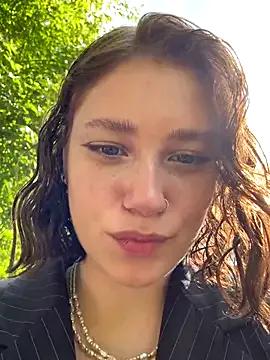 lucy-joy on StripChat