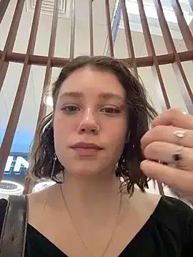 lucy-joy on StripChat