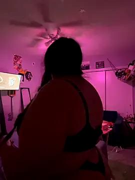 lulusatansbaby on StripChat