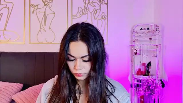 Lyra_Valtierra on StripChat