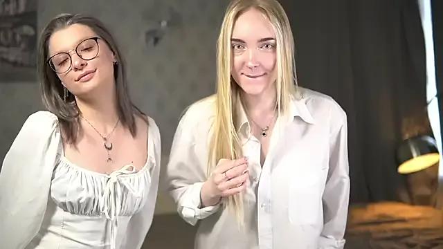 Freechat MaeEversley on StripChat