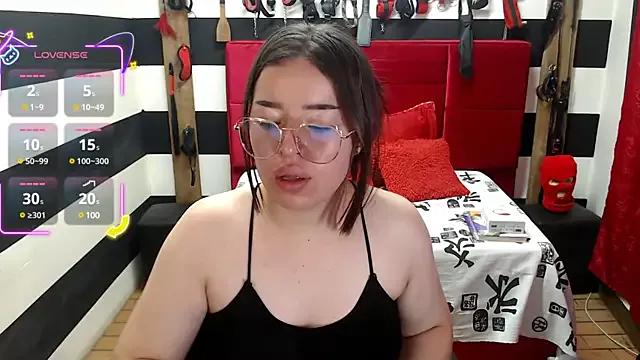 Marian_Ran on StripChat