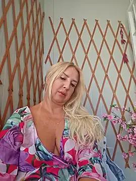 MariaRichi_ on StripChat