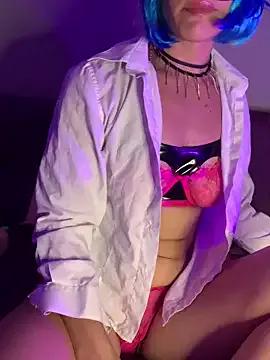 MaskeliParti on StripChat