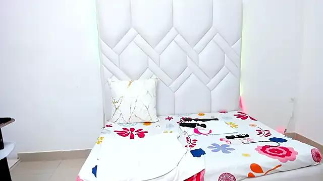 Mature_Hard on StripChat