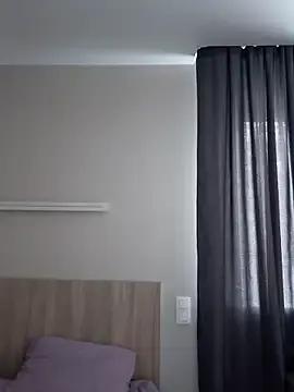 MayaGlow on StripChat