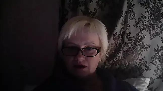 Mayya4321 on StripChat