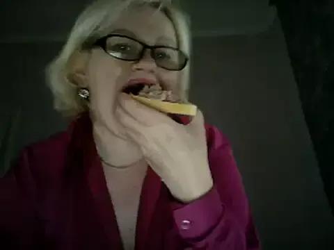 Mayya4321 on StripChat