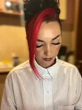 MeganFoxiy on StripChat