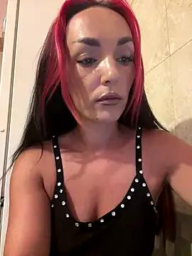 MeganFoxiy on StripChat