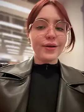 Freechat meow_girl on StripChat