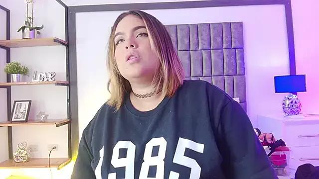 Freechat MeryStone on StripChat