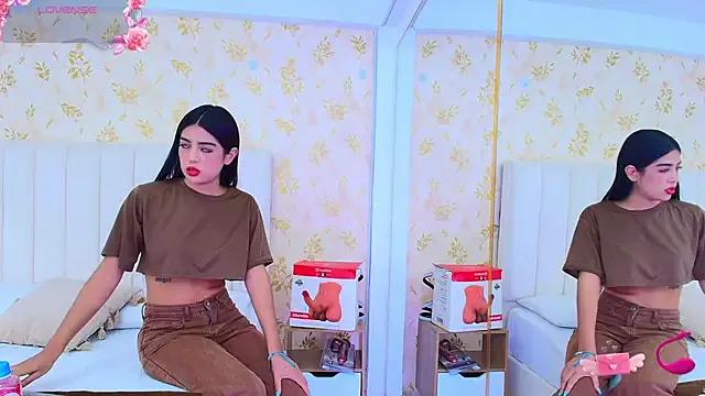 Mia-Monroe on StripChat