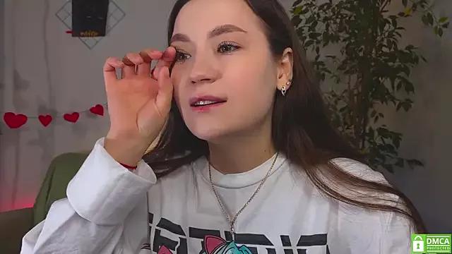 mia_here on StripChat