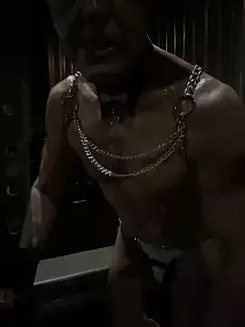 MikyFoxx on StripChat