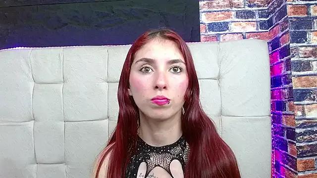 Freechat mildre_turen on StripChat