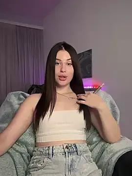 Freechat Milkissss on StripChat