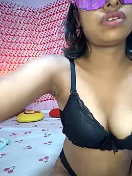 Minu_Cam on StripChat