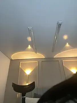 Miss_blue69 on StripChat