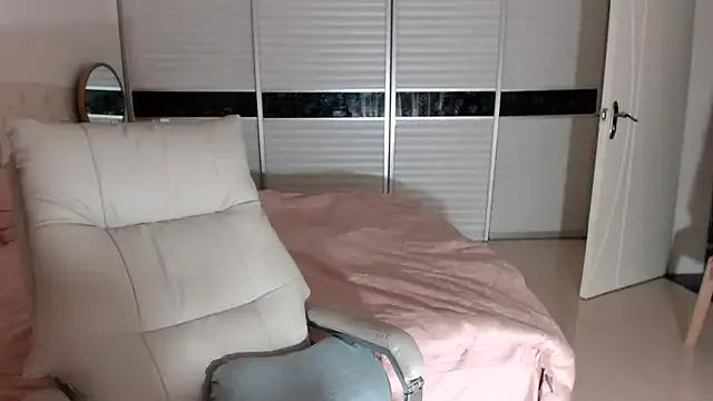 Miu1_girl on StripChat