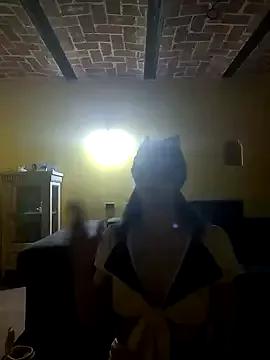 monella83 on StripChat
