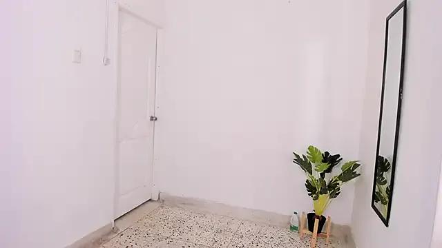 Freechat Muffin_Puffin on StripChat