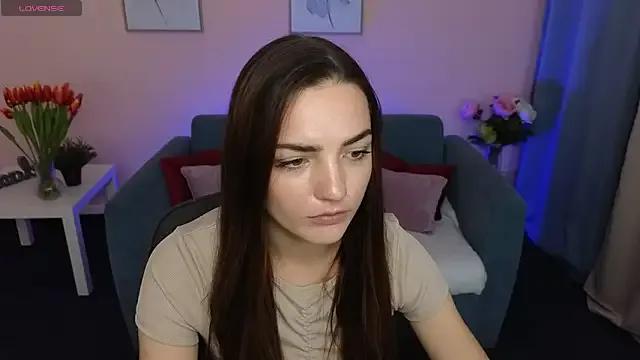 Freechat MyEllaLuvs on StripChat