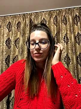 NadiraNoor on StripChat