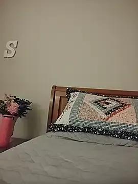 NakedMILFx on StripChat