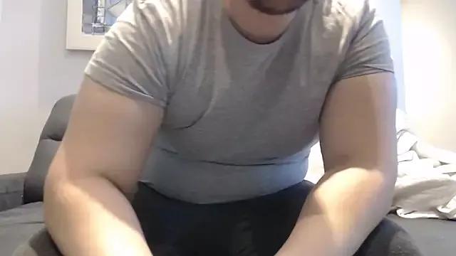 NaughtyTogether2006 on StripChat