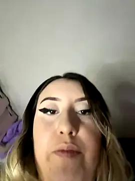 NibiruNairobi69 — Montar Dildo