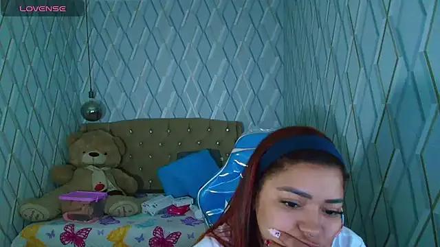 Freechat NicolleTaylor on StripChat