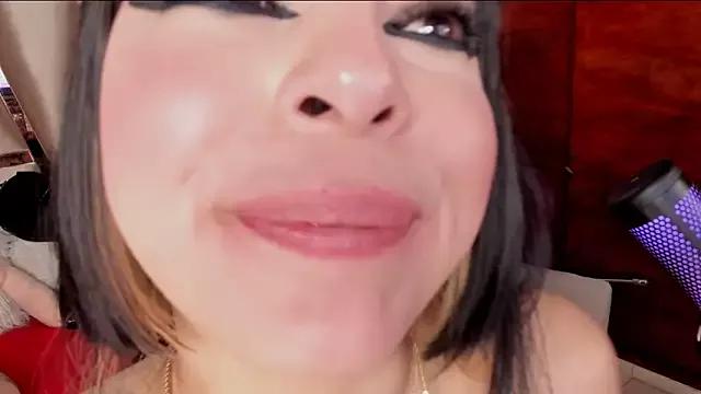 Private Nikole66_ on StripChat