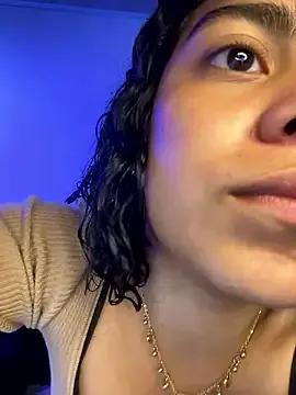 NINA_18_YEARS on StripChat