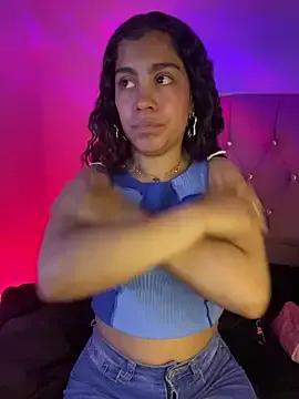 NINA_18_YEARS on StripChat