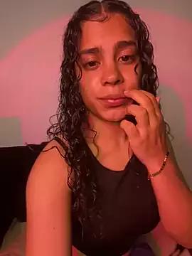 NINA_18_YEARS on StripChat