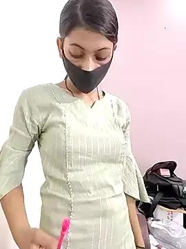 Noorkhatoon on StripChat