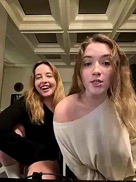 Nura_n_Sarah on StripChat