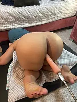 nurse_becky on StripChat