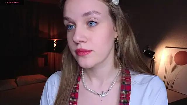 Freechat OdellaFrake on StripChat